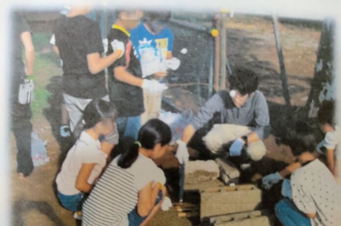 小学校で焚き火