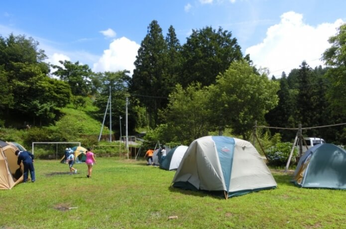 キャンプ場