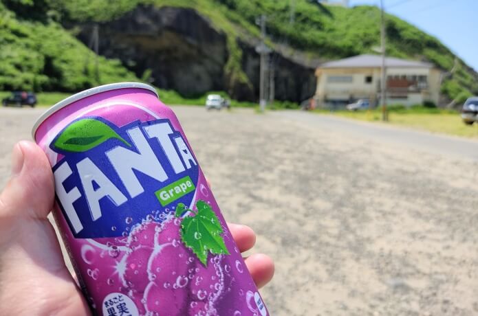 灯台コース登山口とファンタ