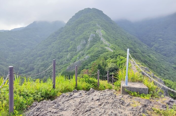 角田山(灯台コース)の様子